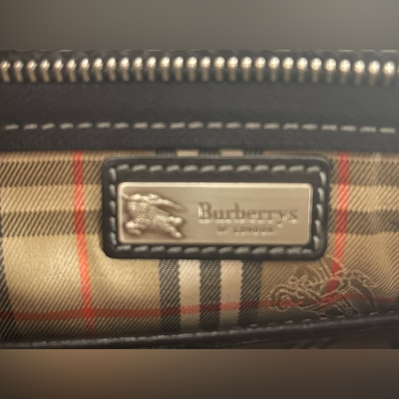 Burberry Clutch - Picture 7 of 8